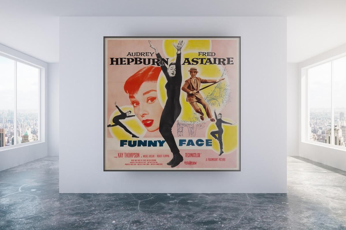 Affiche de cinéma US 6 Sheet, Funny Face, 1957 photo furniture