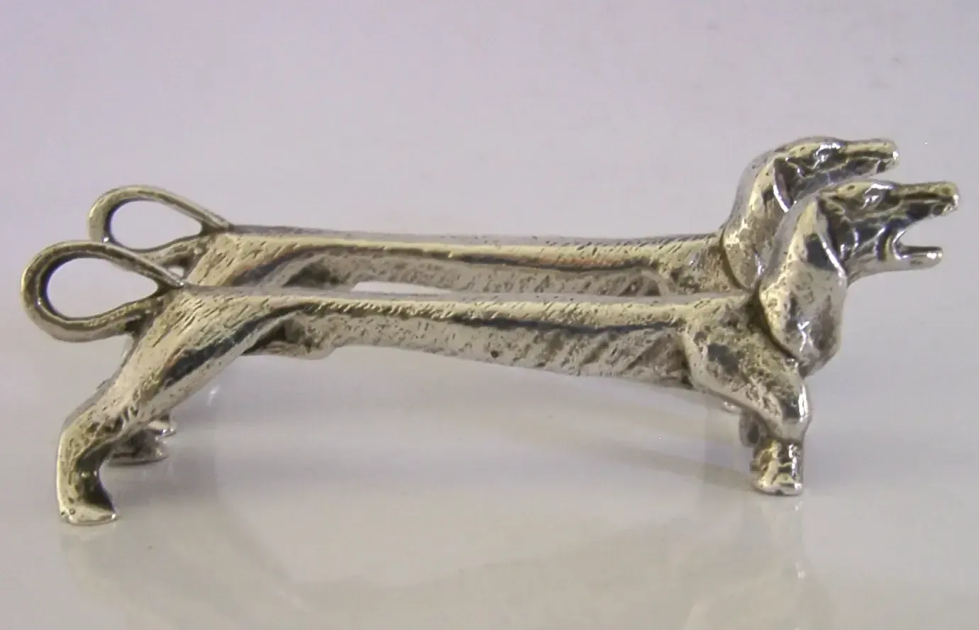 Novelty Sterling Silver Dachshund Dog Cutlery Rests 1972 Animals English 72g photo vinterior