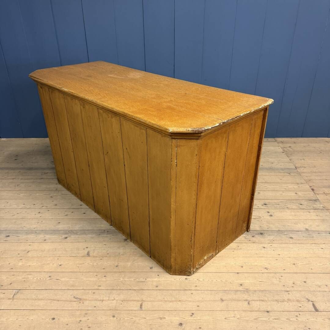 photo furniture Geschilderde Antieke Nederlandse Toonbank, Begin 1900s
