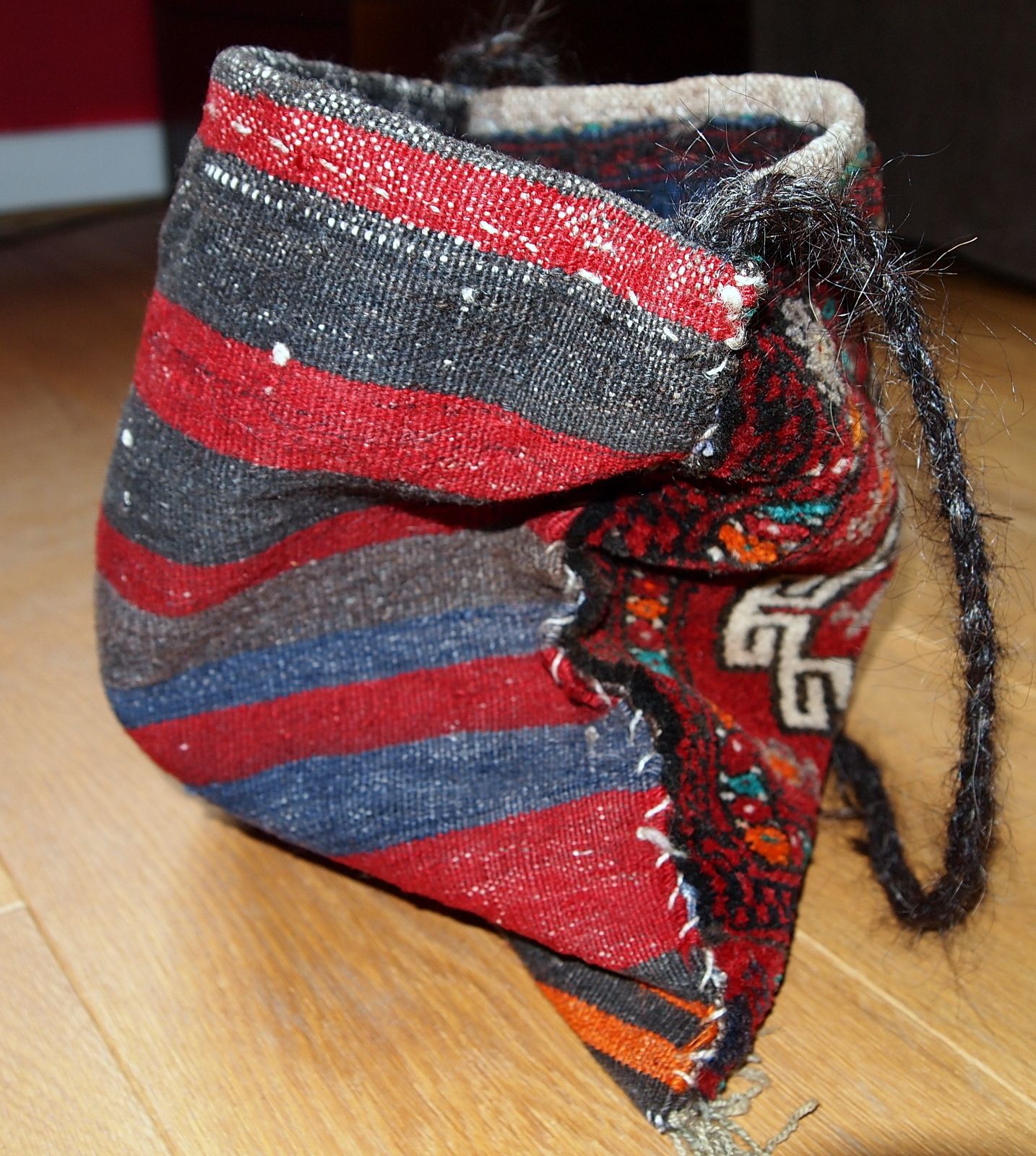photo furniture Handmade Vintage Tribal Wool Bag — 34 × 34 Cm — Turkey, 1970s