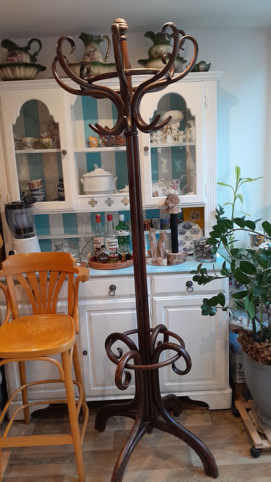 Antique Thonet Bentwood Hat Umbrella And Coat Stand, "Perroquet" Stand.