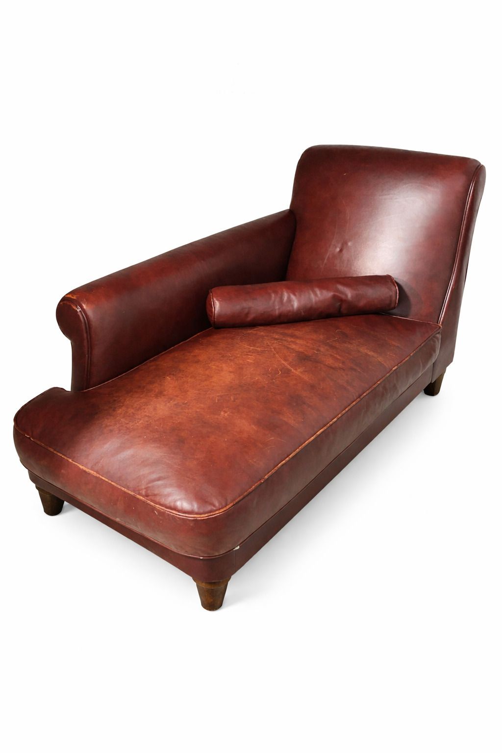 Vintage Leather Chaise Longue – Oxblood Mid Century Club Style photo vinterior