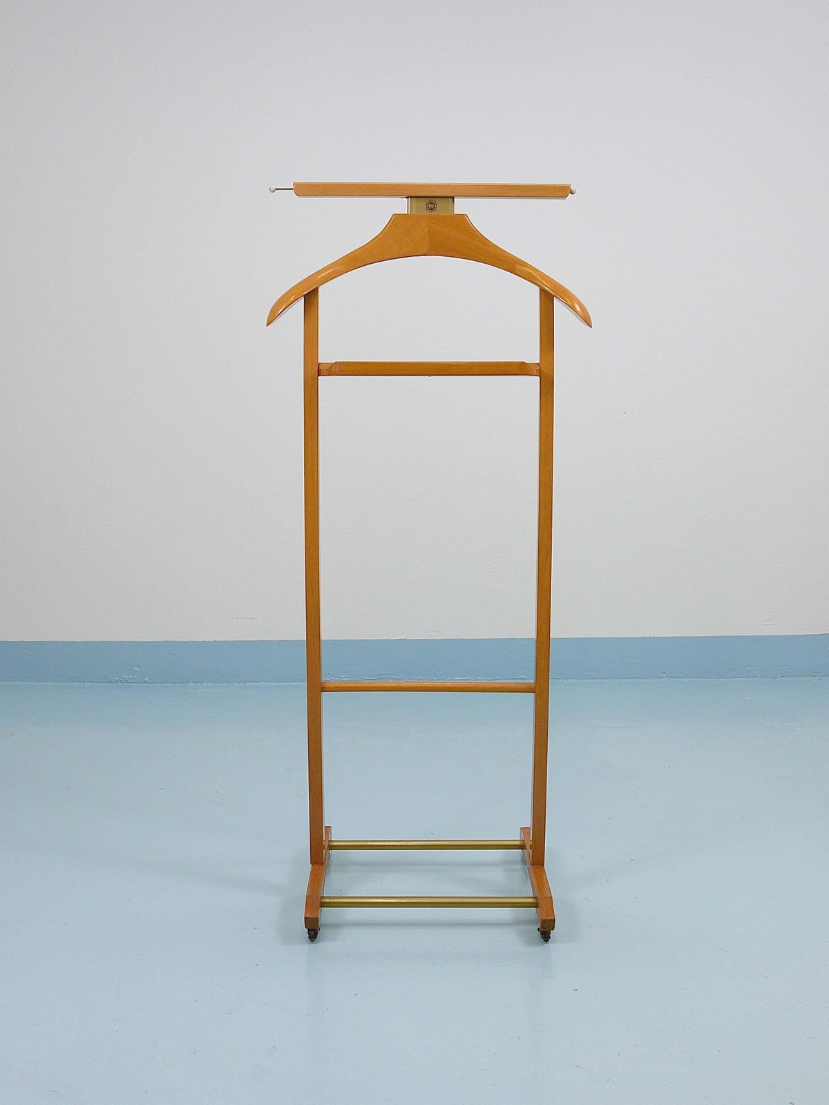 Fratelli Reguitti Mid Century Clothing Valet, Ico Parisi Style, Italy, 1950s photo furniture