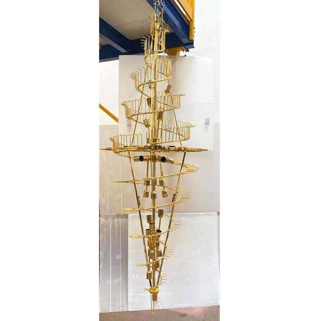 Mid Century Modern Oversized Contemporary Murano Glass Chandelier, “Quadriedro” Design In Fumé And Gold Twister photo for sale