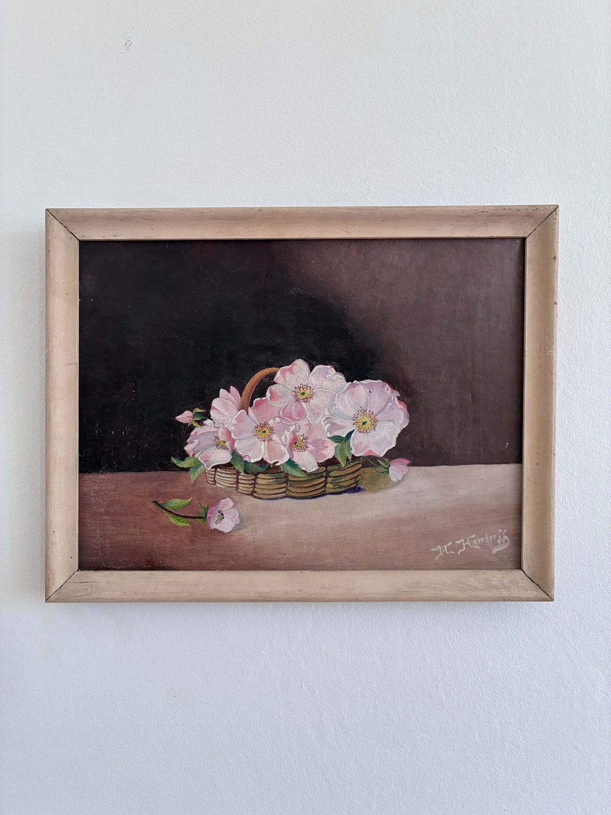 Set Vintage Bloemstillevens In Olieverf – Een Tweetal photo furniture