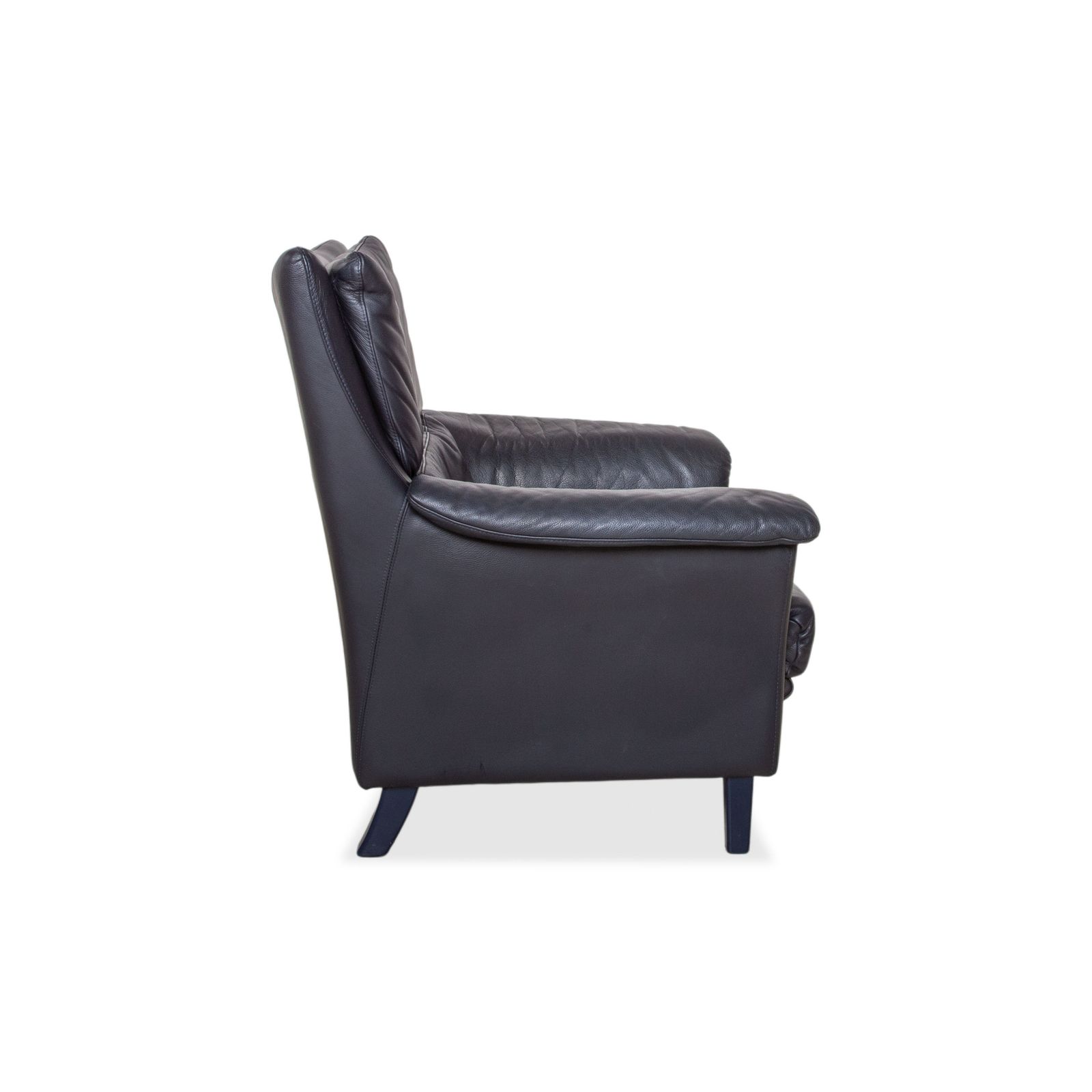 photo furniture Fauteuil en cuir Willi Schillig bleu marine