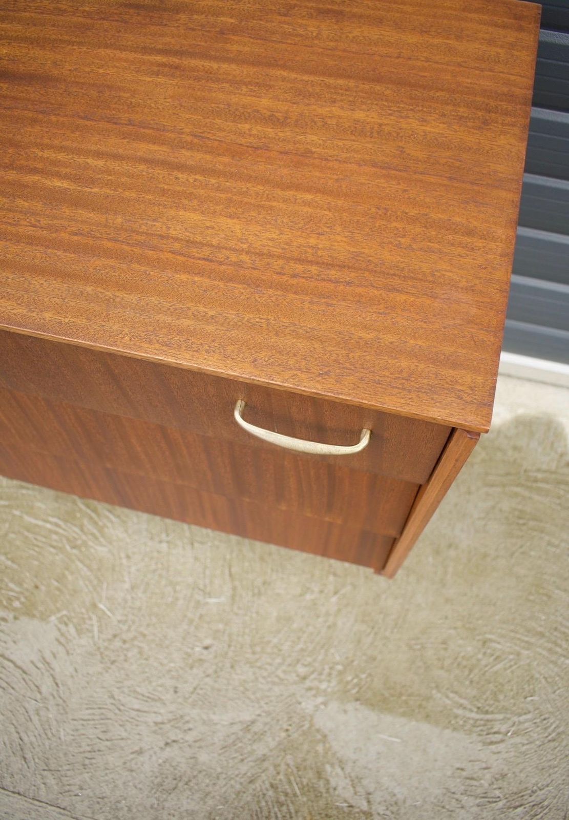 Mid Century Avalon Yatton Chest Of Drawers photo 320.0