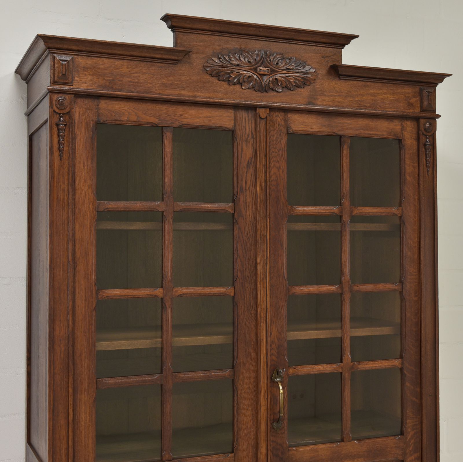 photo furniture Antique! Restored Art Nouveau/Art Deco Oak Bookcase/Display Cabinet