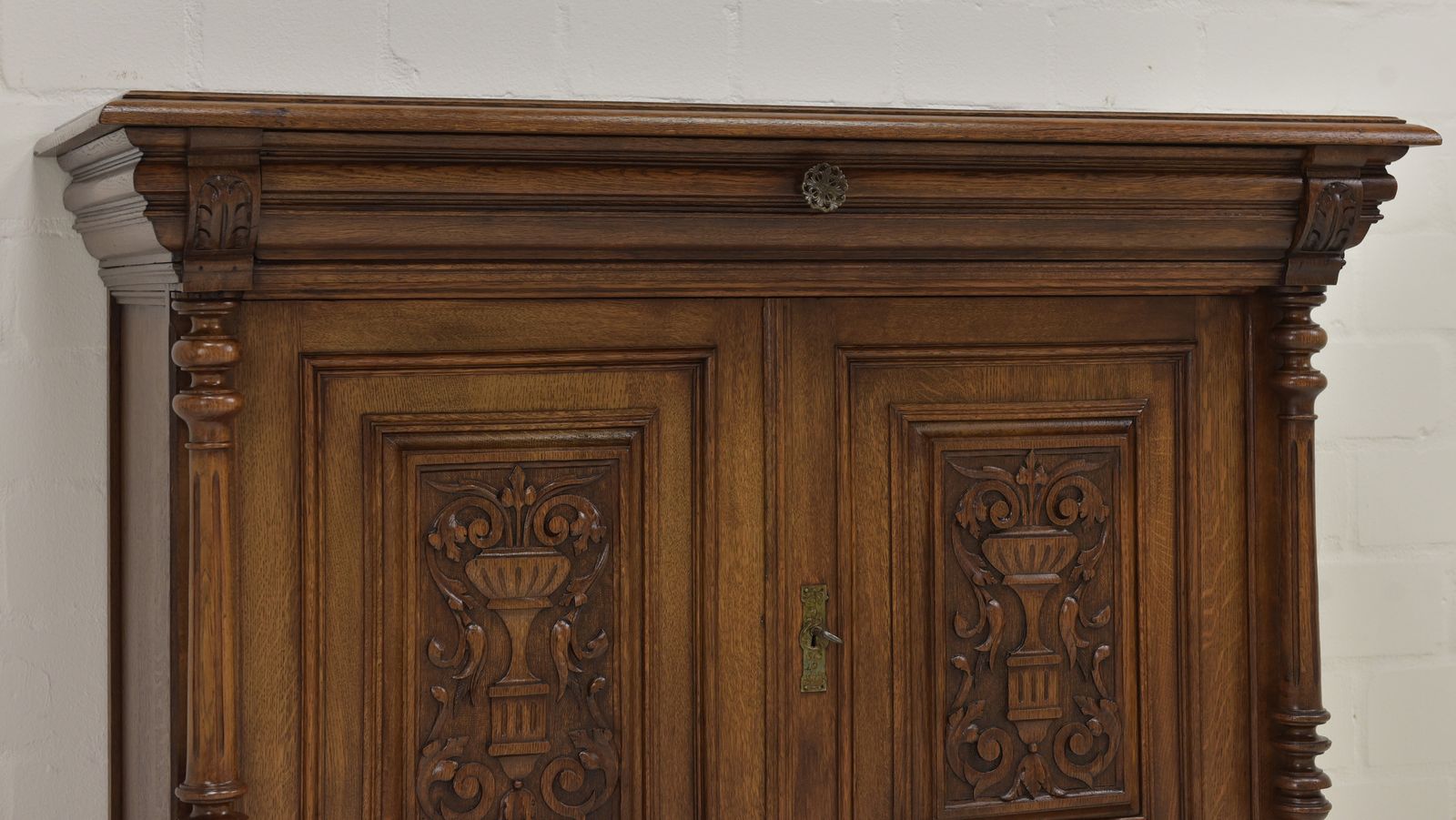 photo furniture Antique! Restored Solid Oak Chest Of Drawers/Sideboard, Gründerzeit Style Cabinet