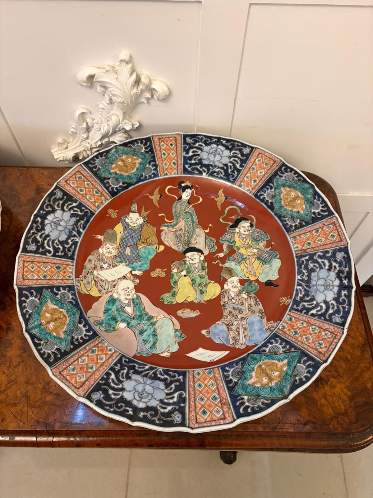 photo vintage Antique Pair Of Large Japanese Imari Porcelain Chargers Depicting The Seven Lucky Gods