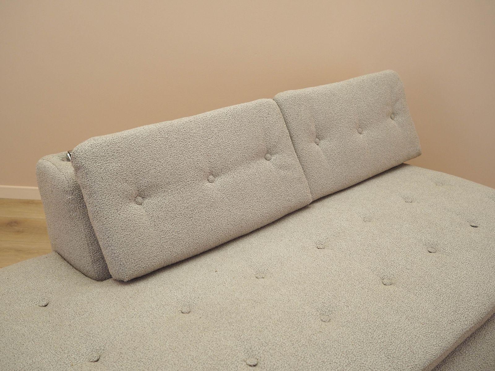 photo buy Beige Bank, Italiaans Design, Jaren 1980, Made In Italy