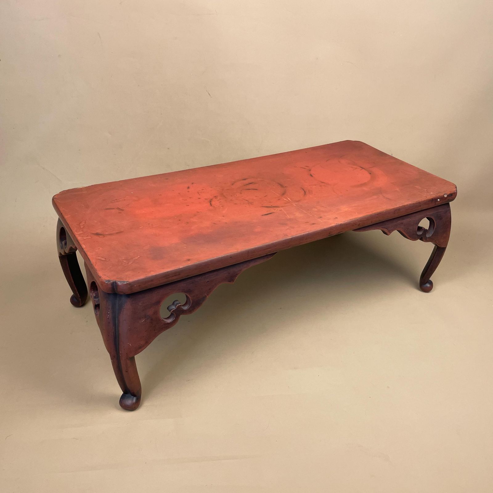Red Wooden Oriental Low Table Carved Leg Vintage Chinese Style Altar Stand Small Display Table Accent Tea Table photo Furniture