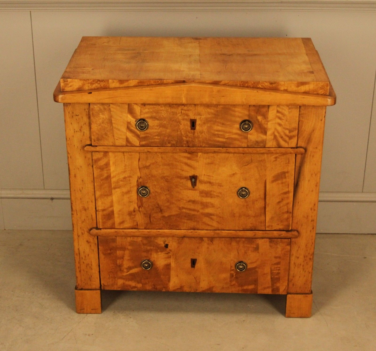 Refined 19th Century Swedish Chest Of Drawers In Birch photo furniture