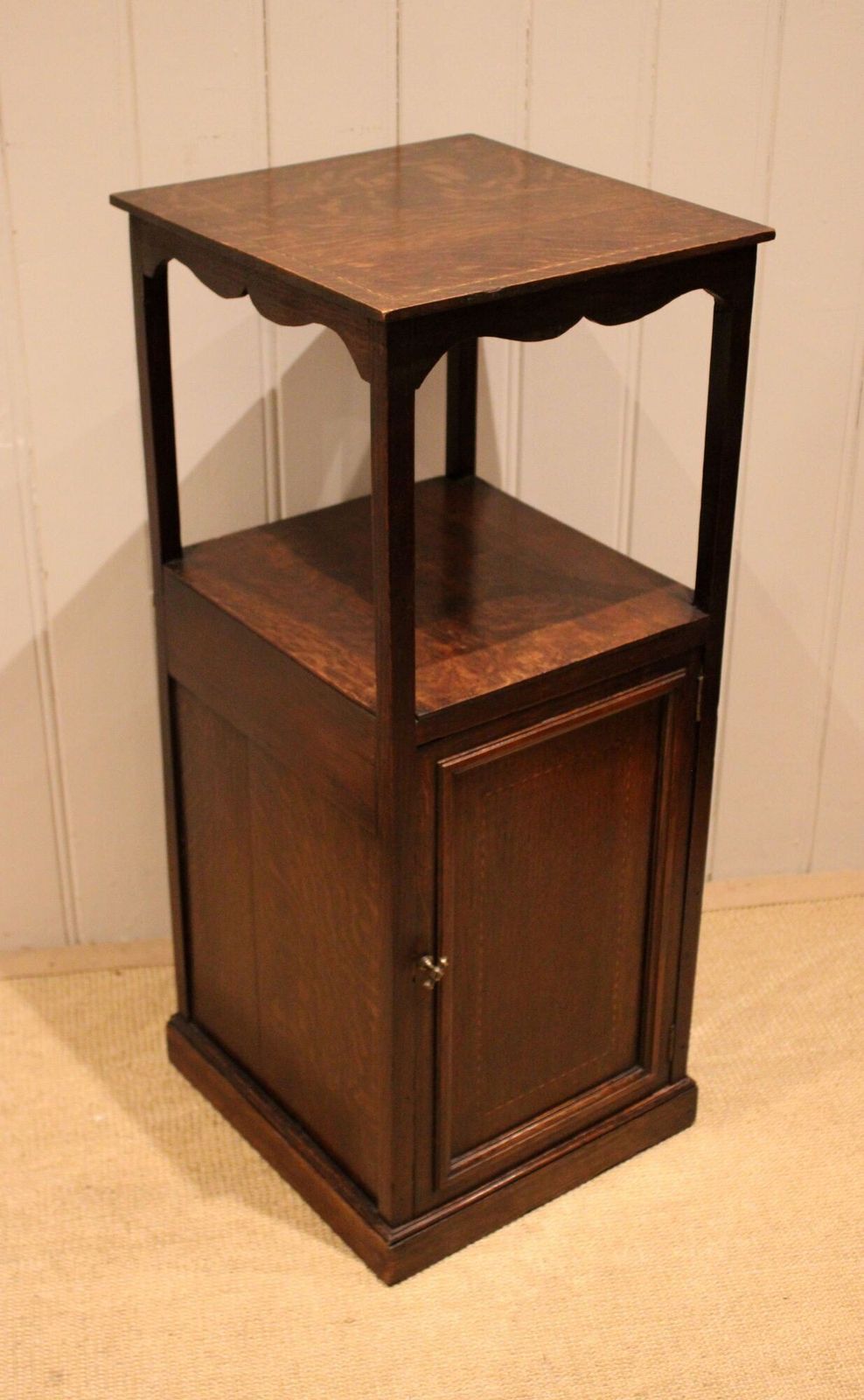 Edwardian Oak Bedside Cabinet photo 275.0