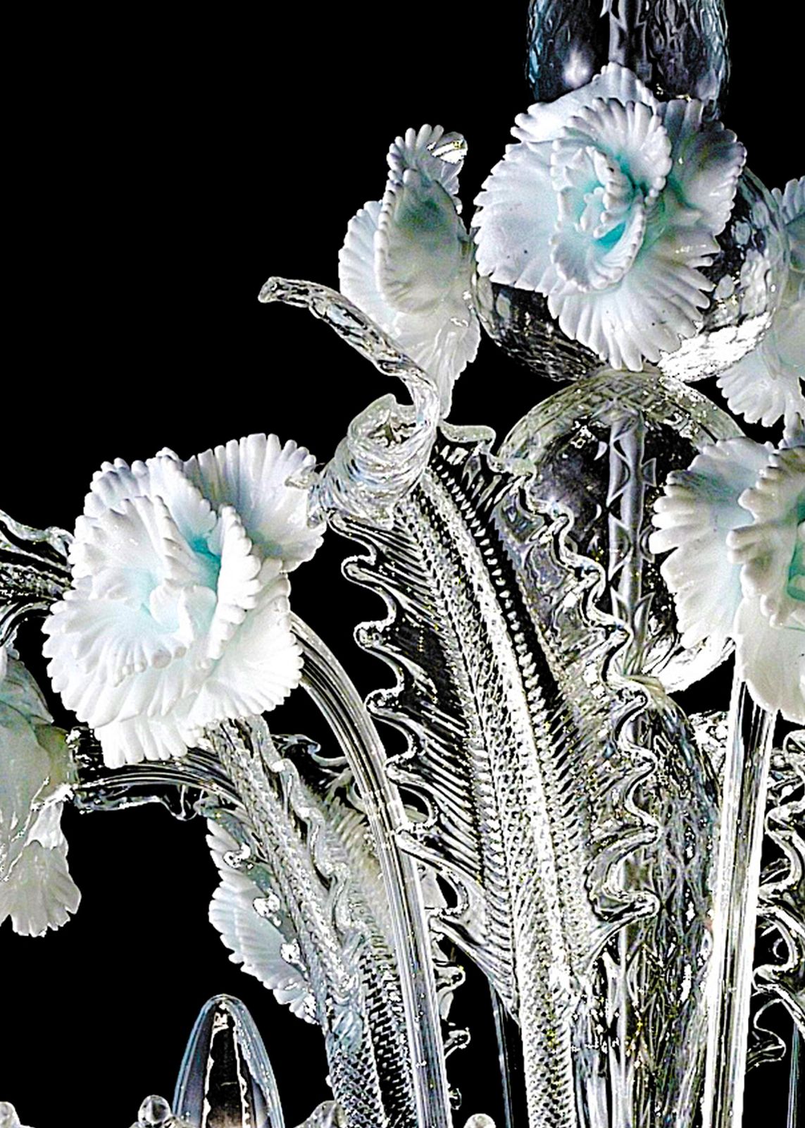 Venetian Romantic Floral Transparent And White Murano Glass Chandelier photo 9048.0