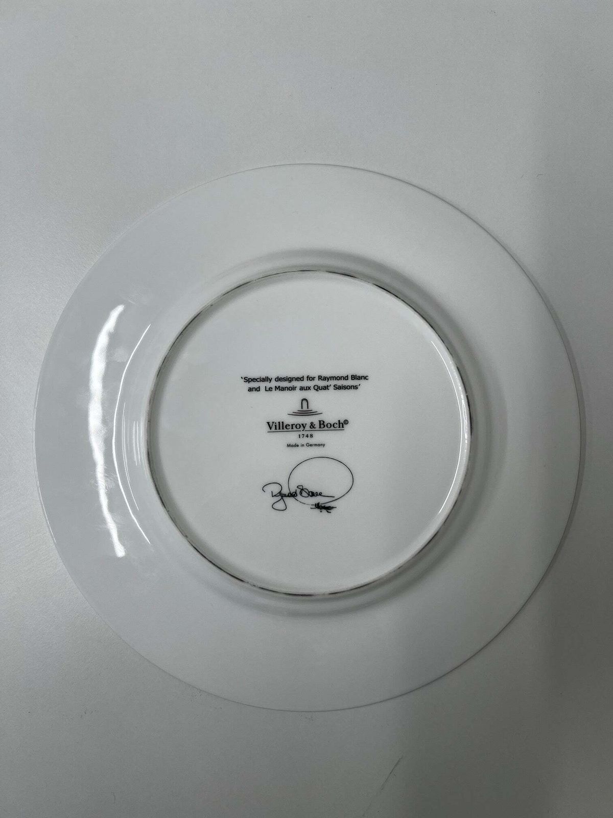 Vintage Villeroy & Boch Intarsia Service Plate Specially Designed For Raymond Blanc & Le Manoir Aux Quat Saisons. (Set Of 12) photo furniture