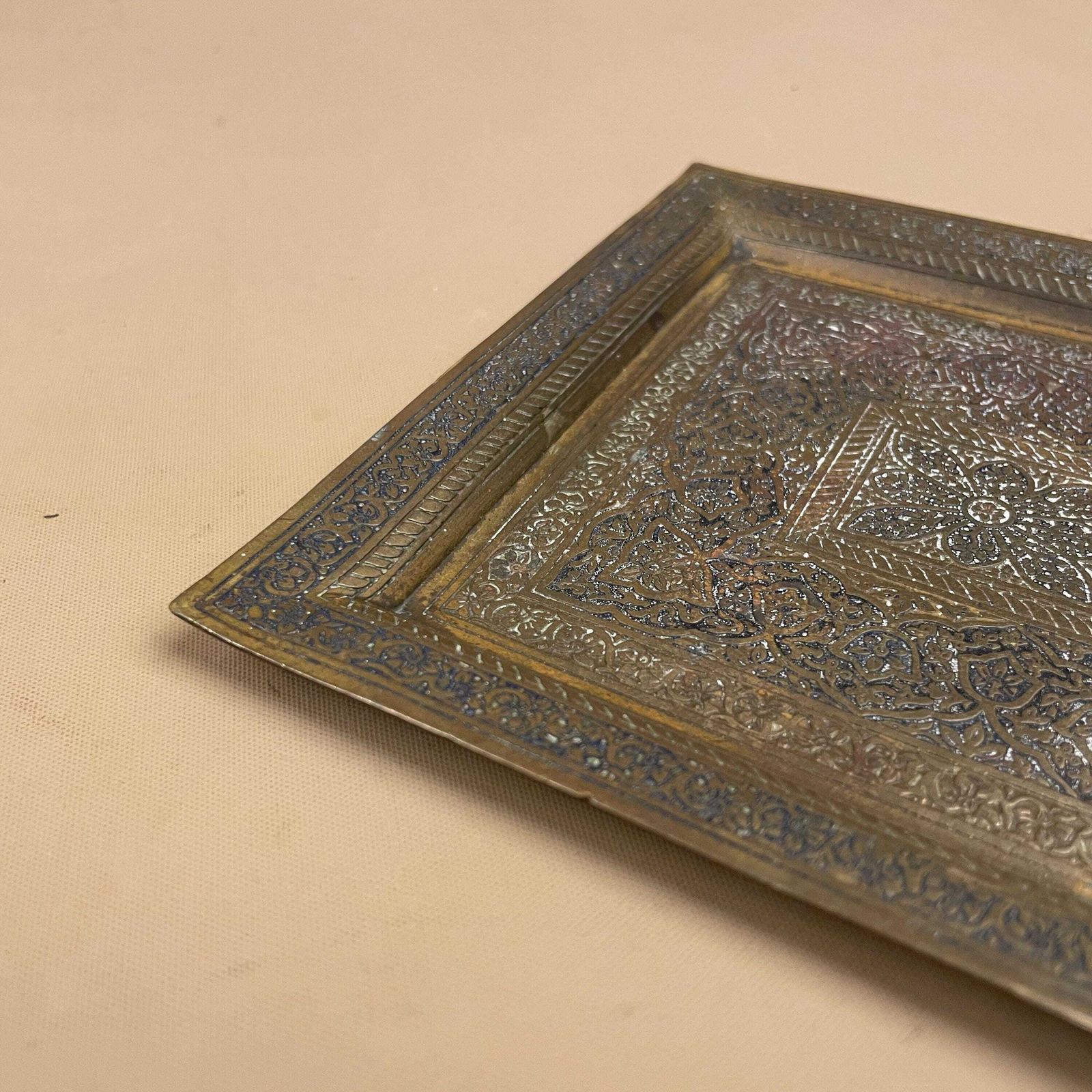 Indian Patterned Brass Tray Metal Gold 20x13.5cm Asian Handmade Etched Intricate Decorative Patterned Small Art Rectangle Vintage Antique photo vinterior