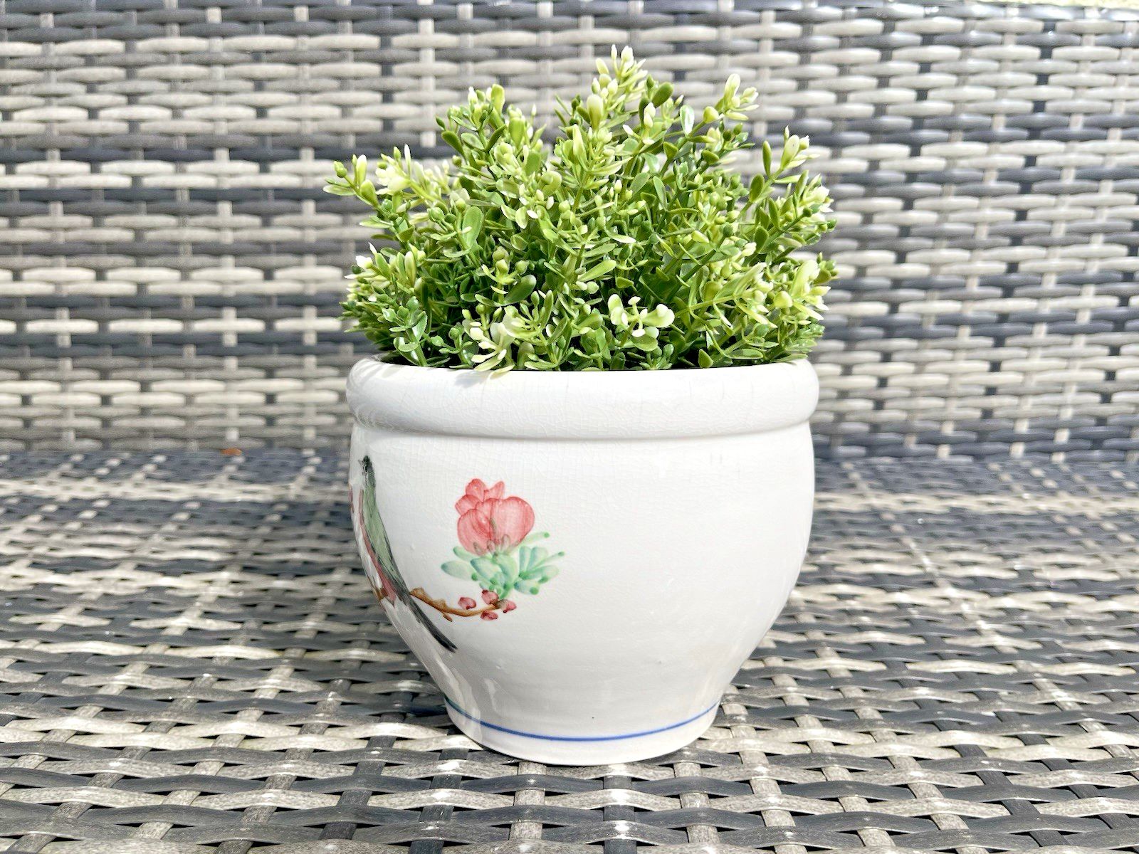 Vintage Chinese Porcelain Bird Chrysanthemum Famille Rose Plant Pot Jardiniere photo Home Decor