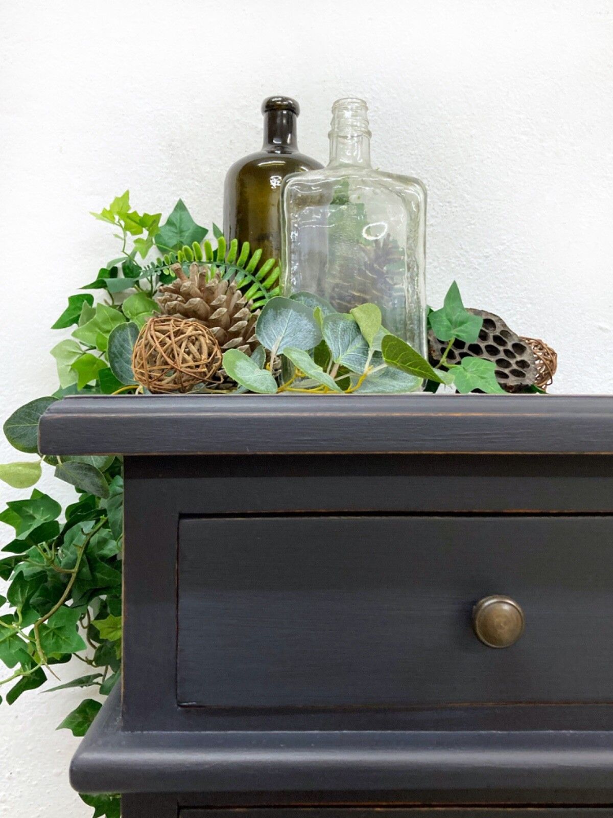Bedside Table. Nightstand. Black Lamp Table. Bedroom Furniture. photo Furniture