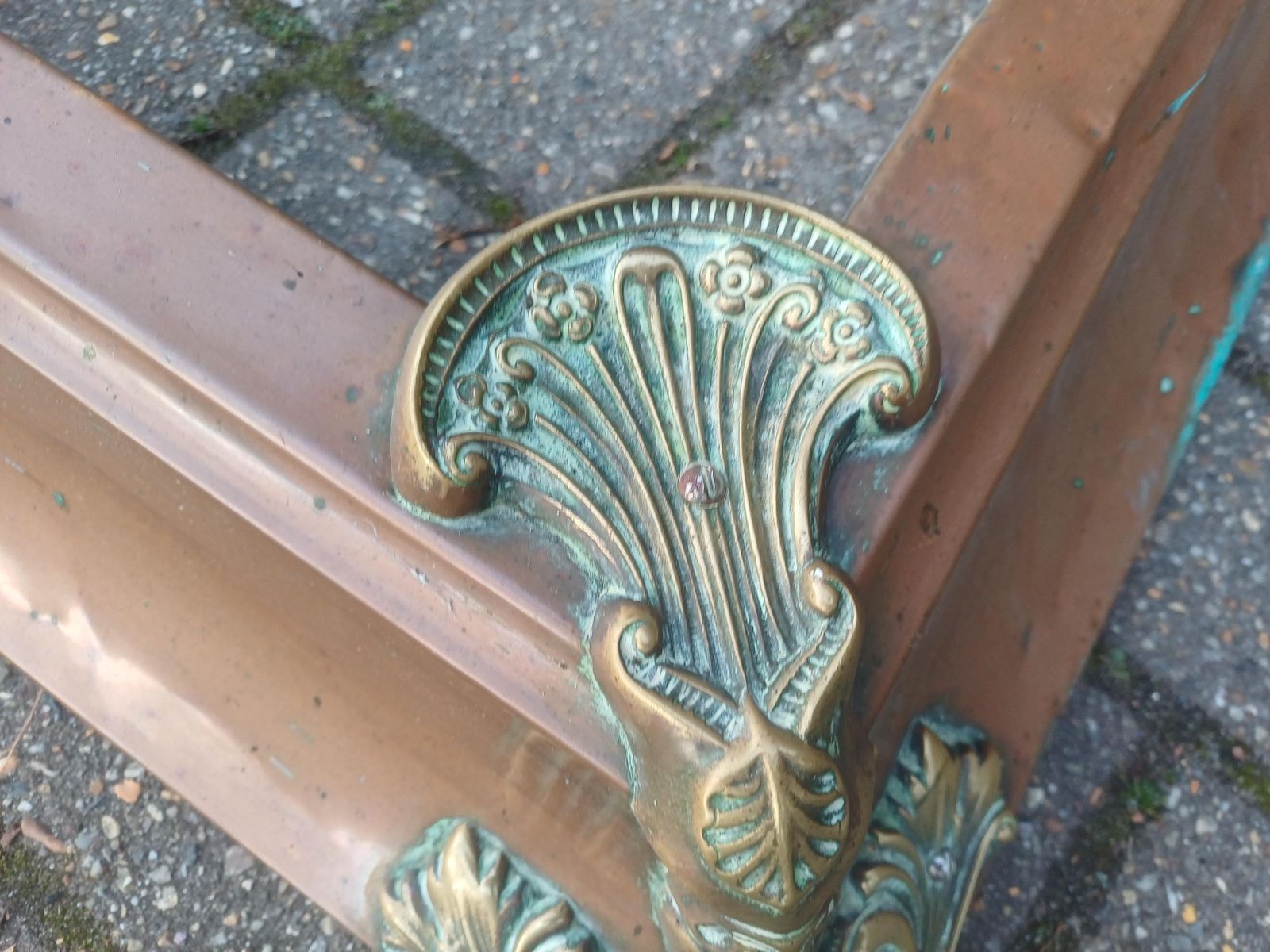 Antique Edwardian Copper Brass Fireplace Fender Art Nouveau Hearth Fender Decorative Fire Guard Ornate Shell Acanthus photo for sale