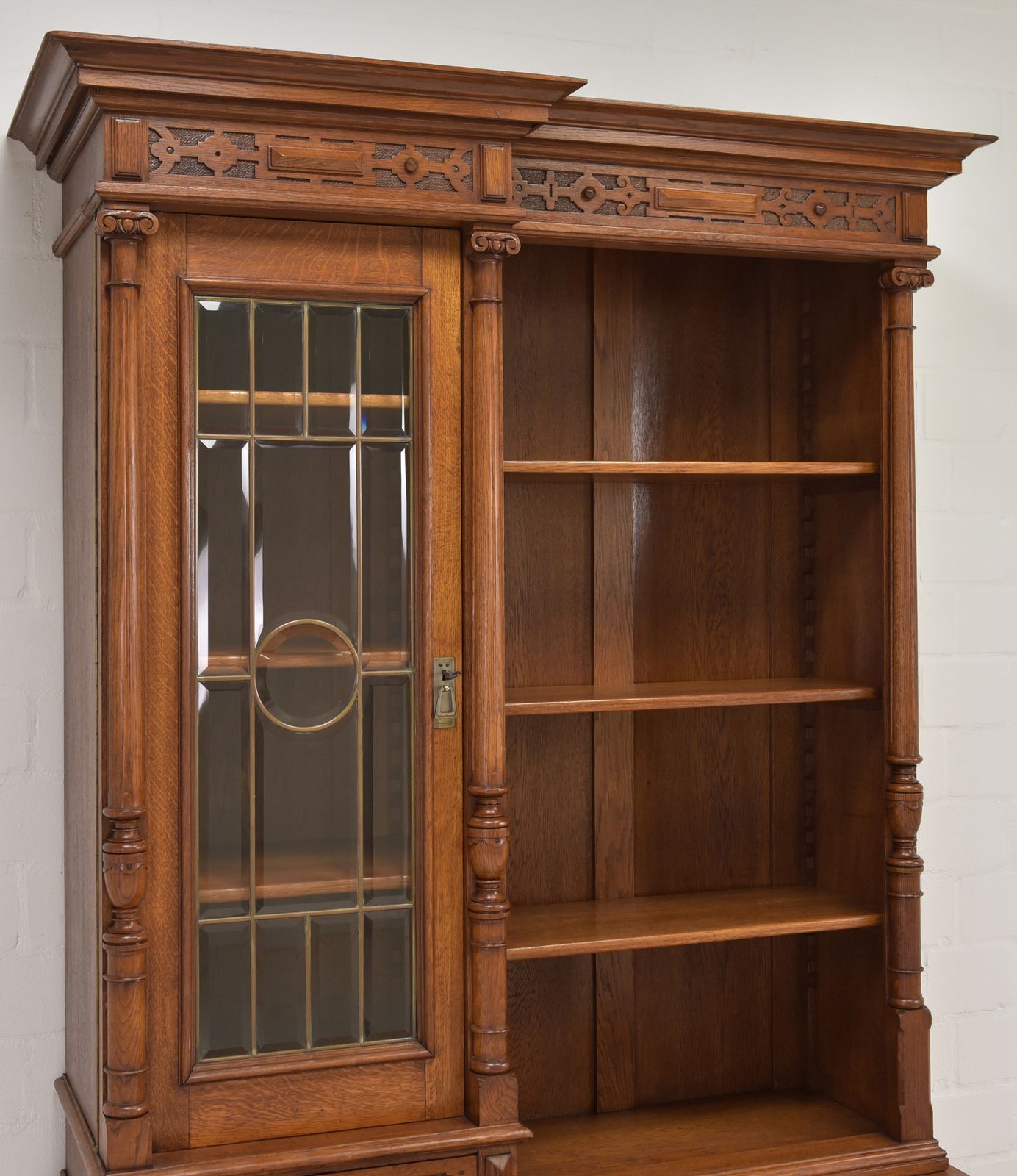 photo furniture Antique! Restored Oak Bookcase, Gründerzeit Style, Display Cabinet, Bookcase
