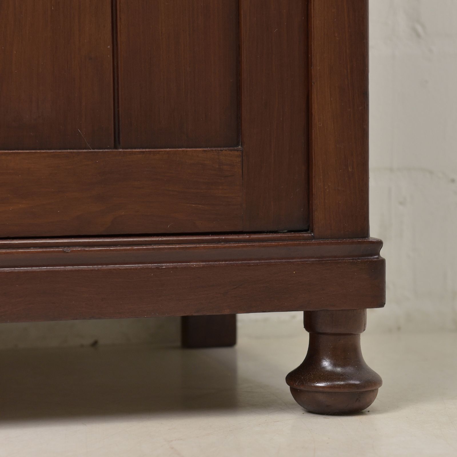 Antique! Restored Art Deco Art Nouveau Bookcase, Mahogany Display Cabinet photo vintage