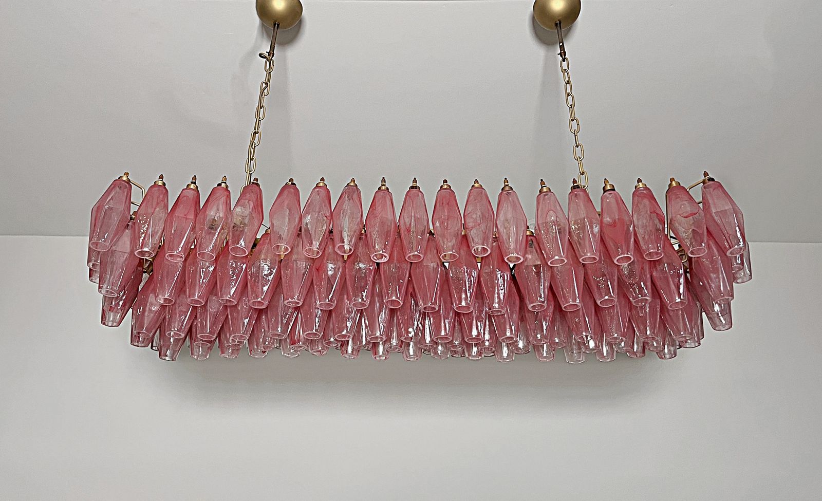 Elegant Murano Poliedri Chandelier   Carlo Scarpa   138 Pink Alabaster Glasses