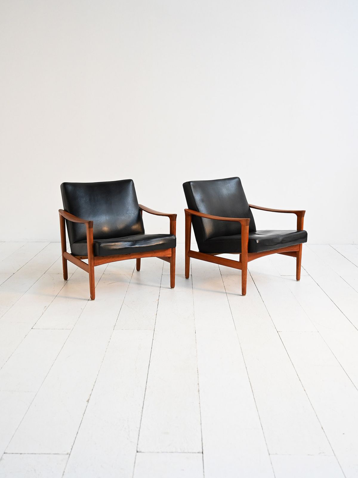 "Oslo" fauteuils van Inge Andersson voor Bröderna Anderssons, jaren 1960 photo Meubels