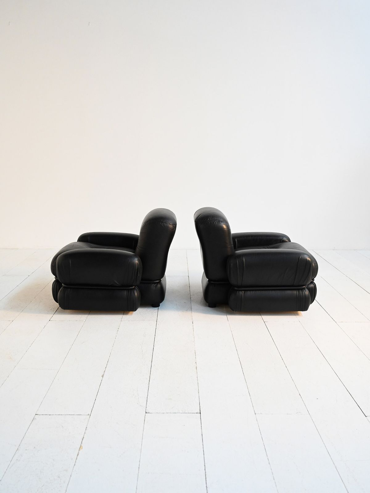 Black Leather And Tubular Steel Armchairs From The 1970s