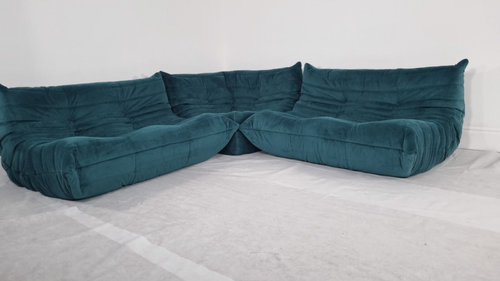 Ligne Roset Togo Suite Of 2 X 2 Seater And Corner In Teal Velvet Sublime Conditi photo for sale