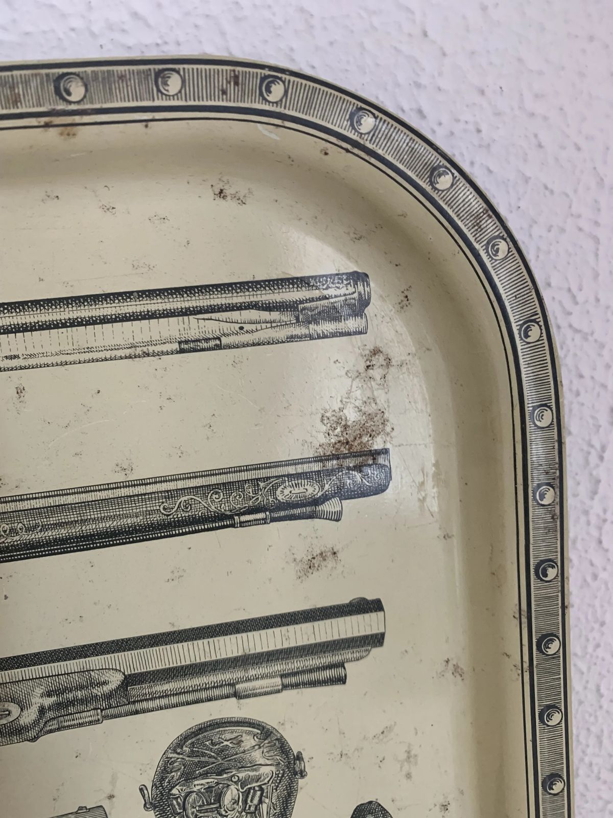 Metal Tray Guns Design Piero Fornasetti Style Vintage 1960   33 X 33 Cm photo 219.0