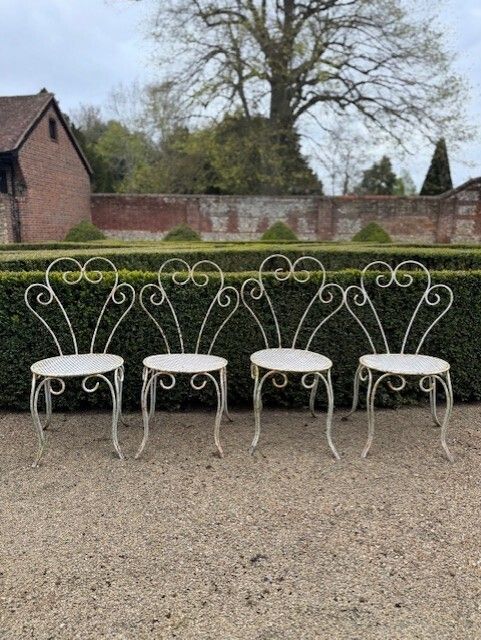 Set Of White Circular French Wrought Iron Garden Table & Four Matching Chairs photo buy