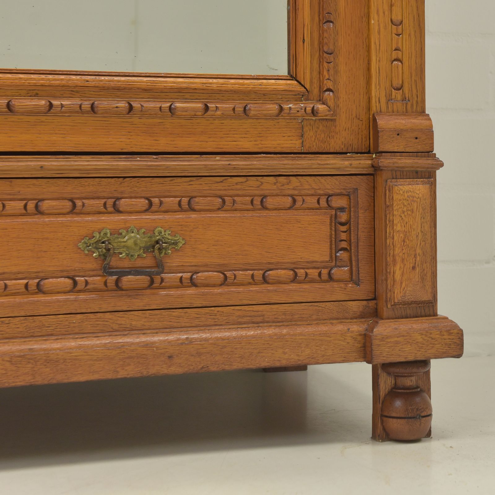 Antique! Restored Hall Wardrobe, Gründerzeit Period, Circa 1920, Solid Oak. photo vintage