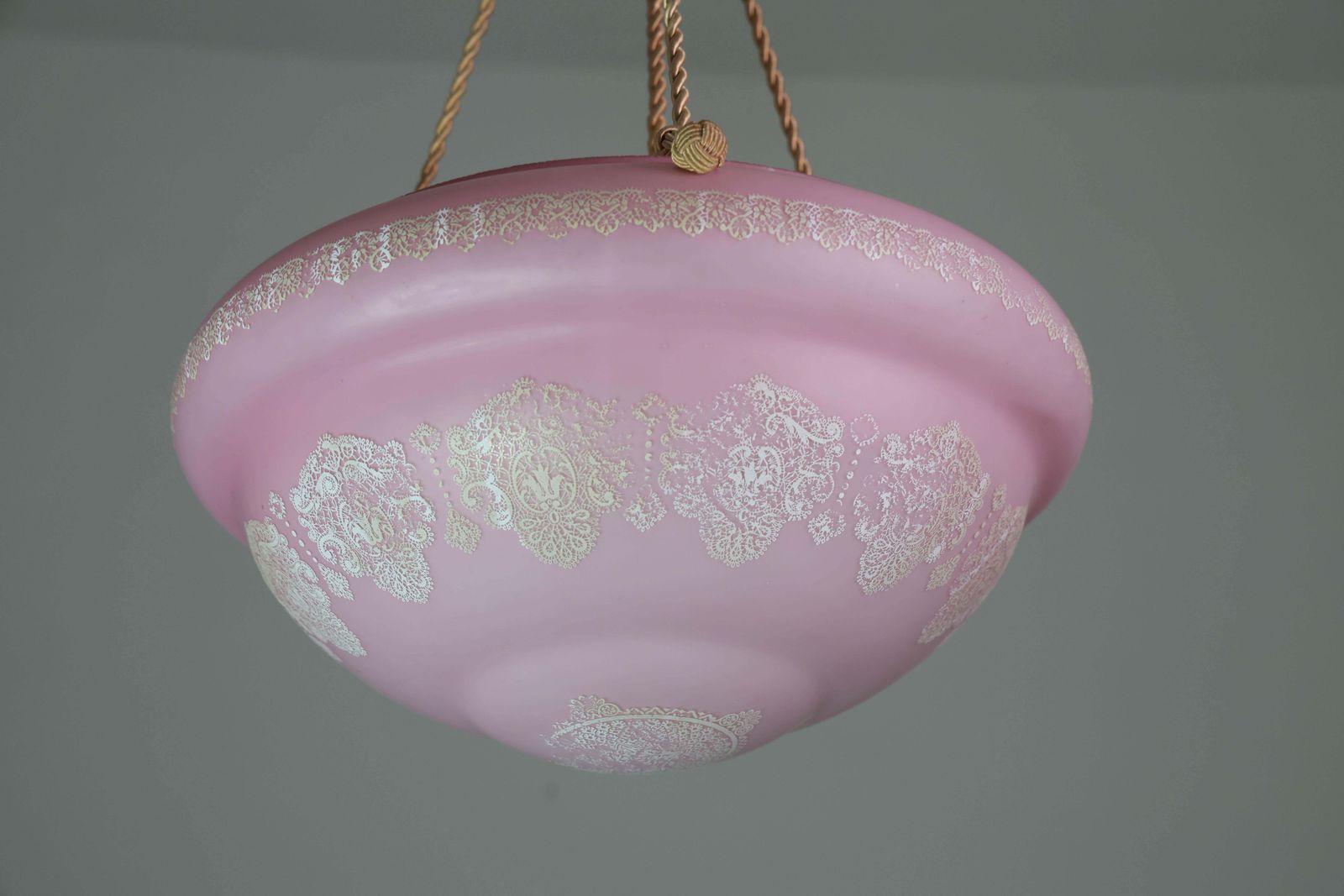 photo vinterior Italian Midcentury Pink Art Decò Vintage Glass Chandelier With Decorations, 1950