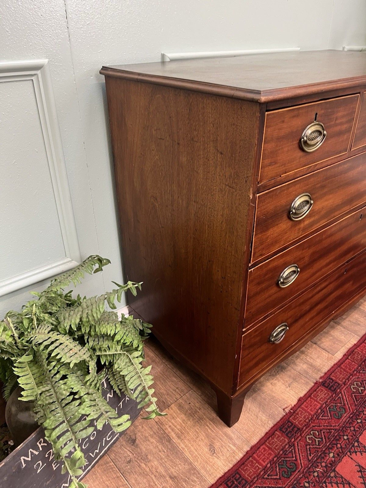 Stunning Antique Georgian Mahogany Graduated Chest Of Drawers photo 295.0