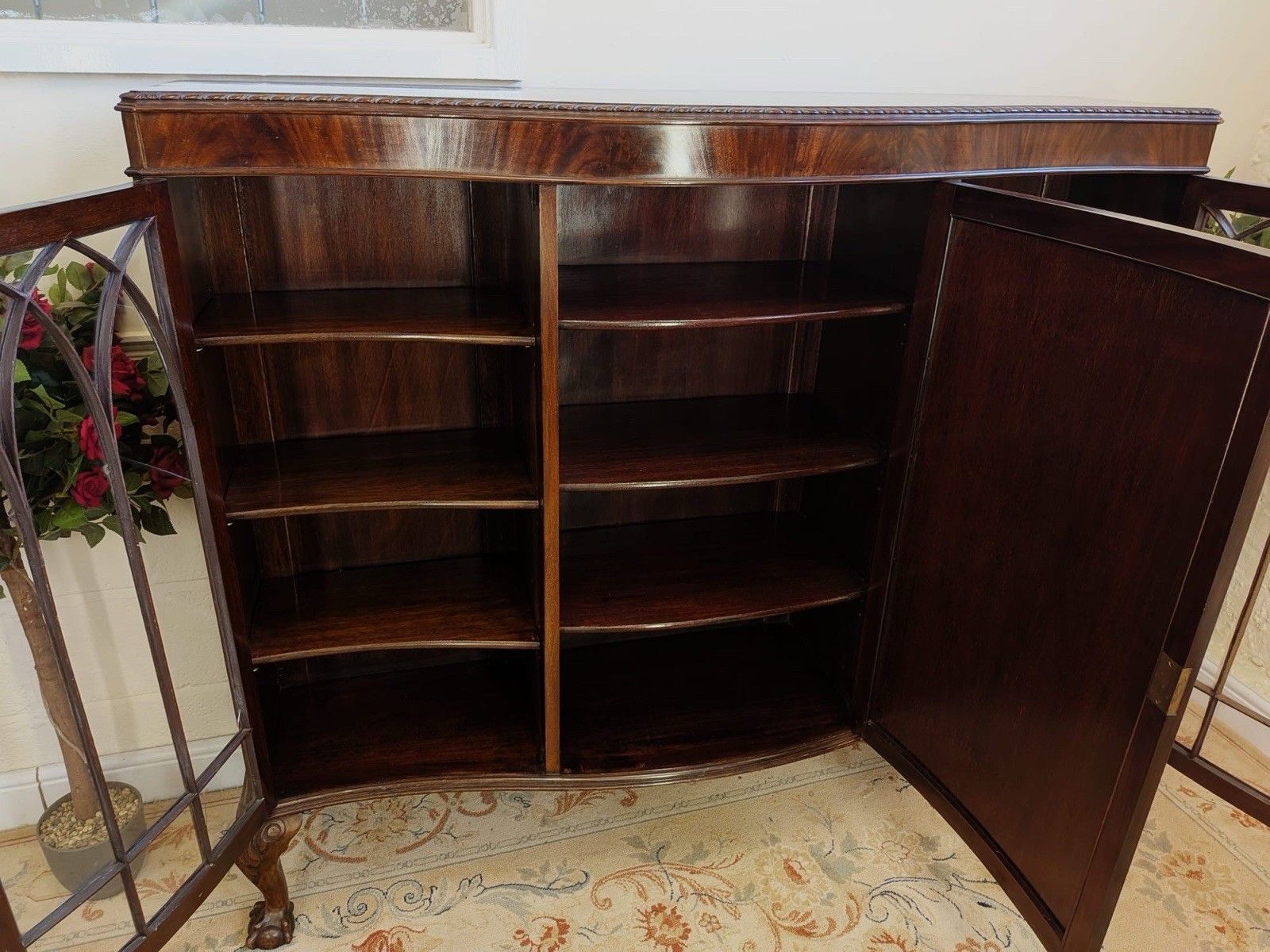 photo furniture Victorian Mahogany Wylie & Lockhead Glasgow Display Cabinet On Ball & Claw Foot