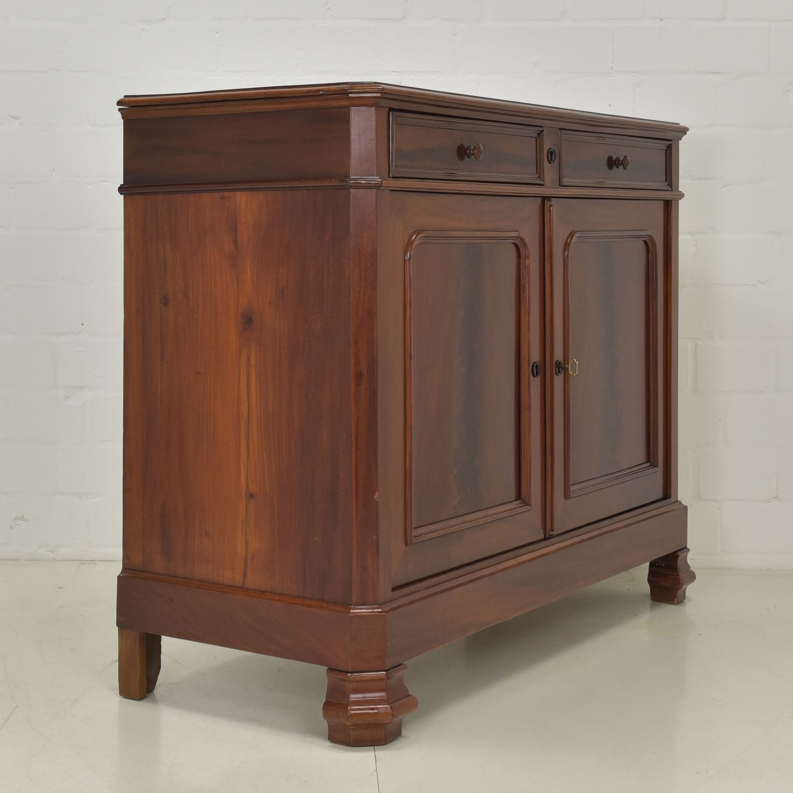 Furniture Antique! Restored Mahogany Chest Of Drawers/Sideboard, Circa 1880. photo