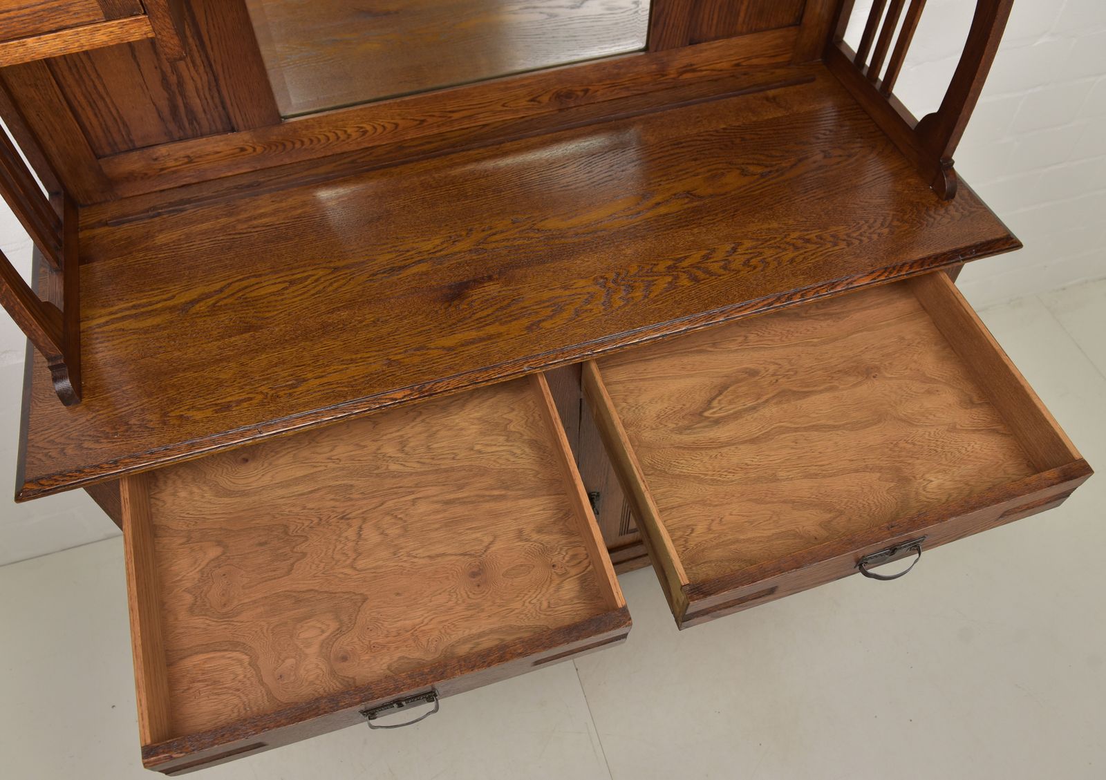 Antique! Restored Art Nouveau/Art Deco Buffet Cabinet, Circa 1920, Solid Oak photo vinterior