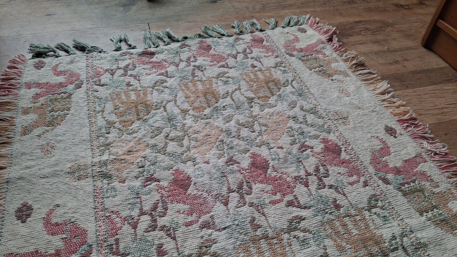 Delightful Hand Made Indian Rug . 140 Cm X 70 Cm. 100 % Cotton photo for sale