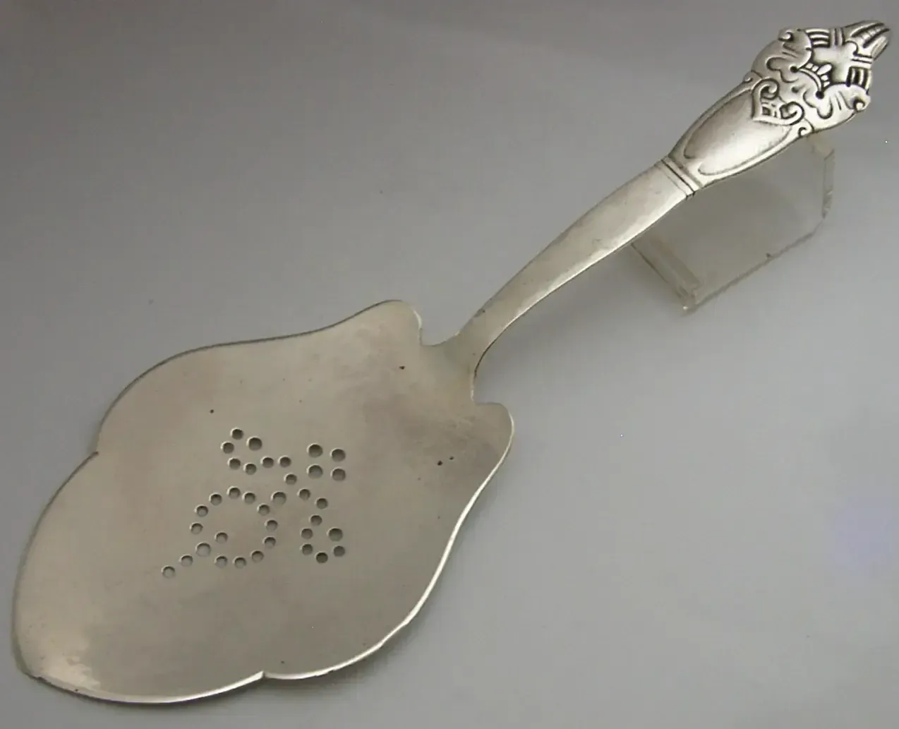 Pelle à gâteau Dargestil Norway en argent massif, David Andersen, vers 1900, Arts & Crafts, 108 g photo Décoration