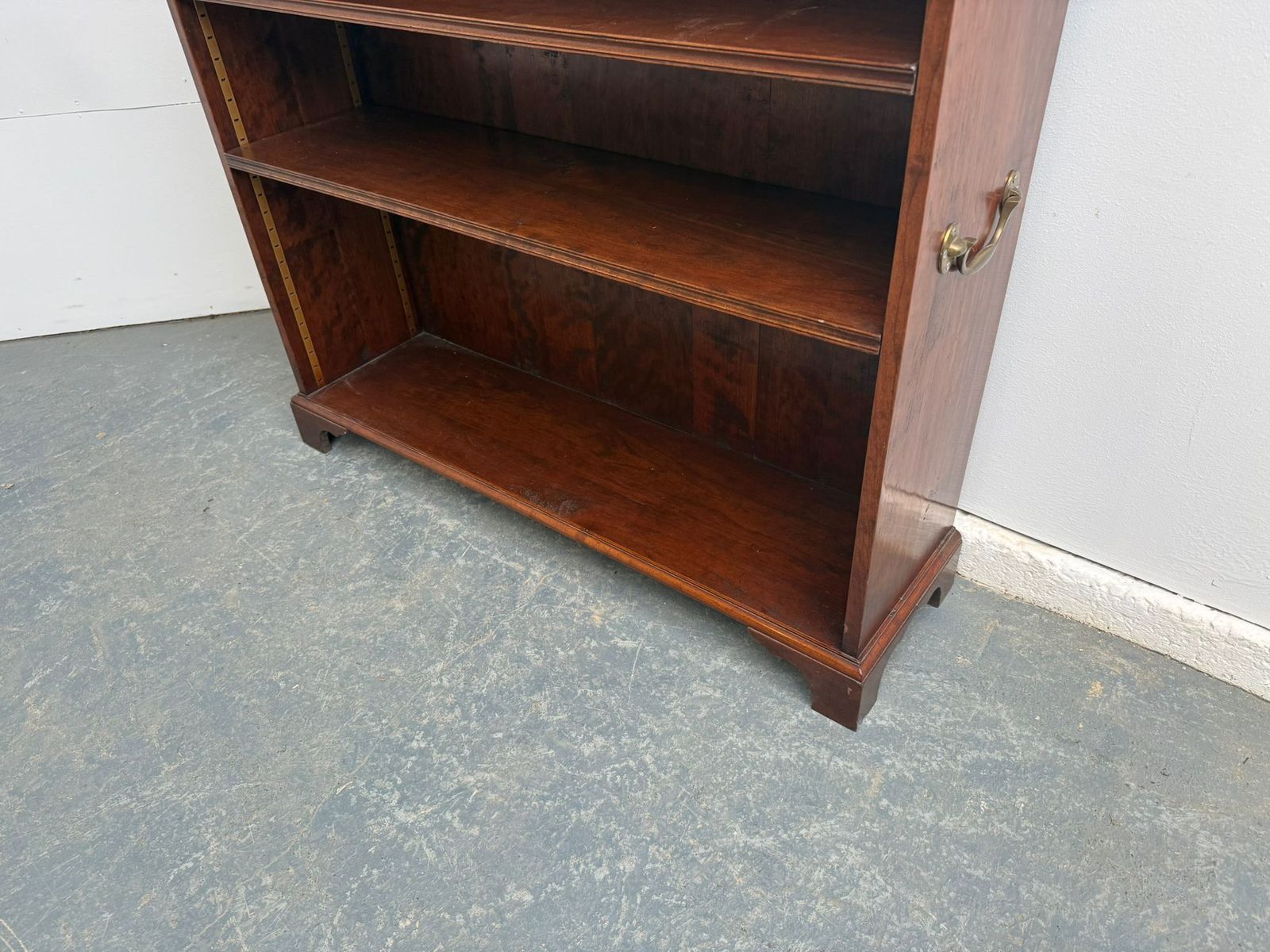 A Top Quality Adjustable Late 20th Century Yew Wood Campagne Style Bookshelf photo vintage