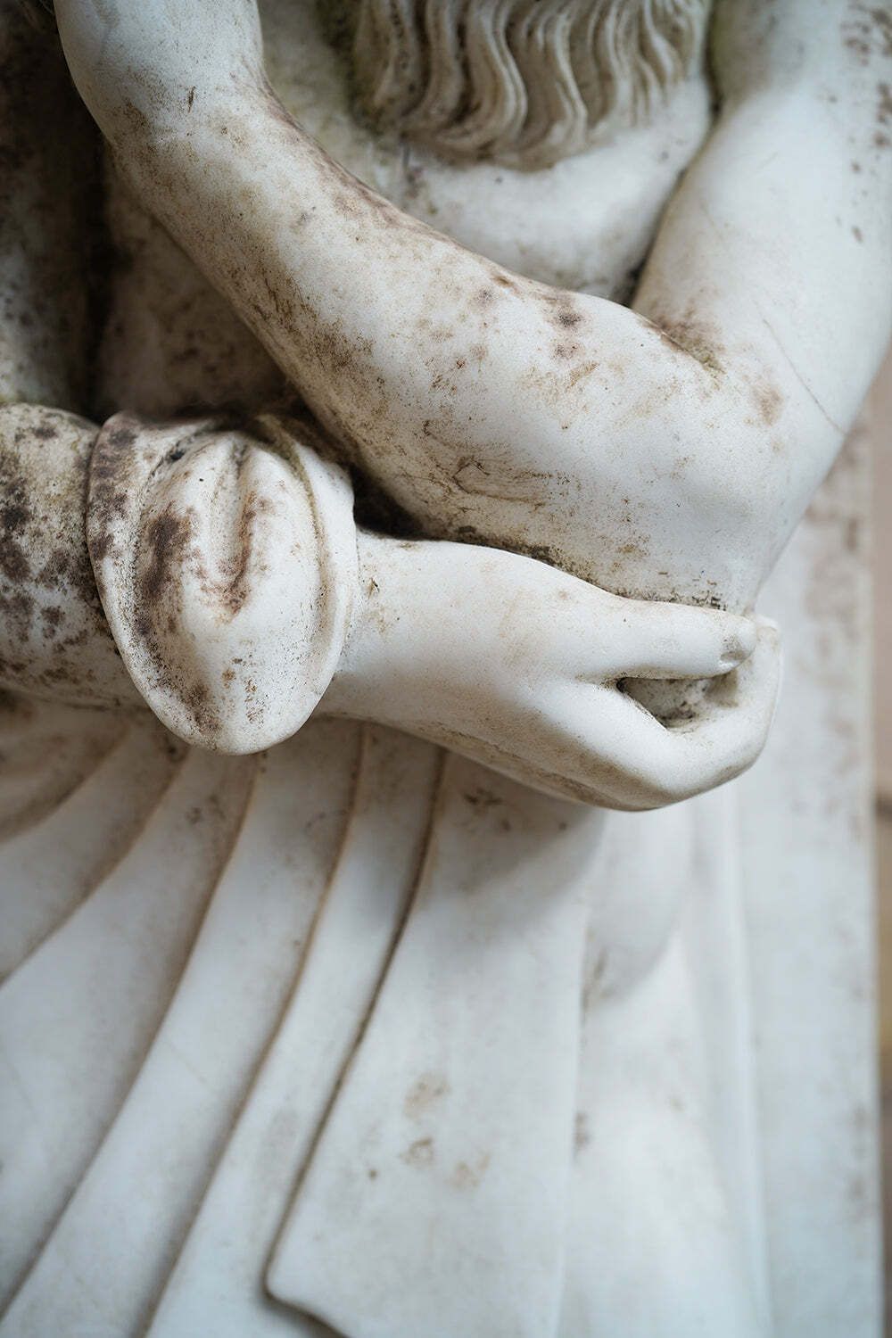 4800.0 A Pair Of Early/Mid 20thc Italian Carved White Carrera Marble Atlantes Jambs C.1920 40 photo