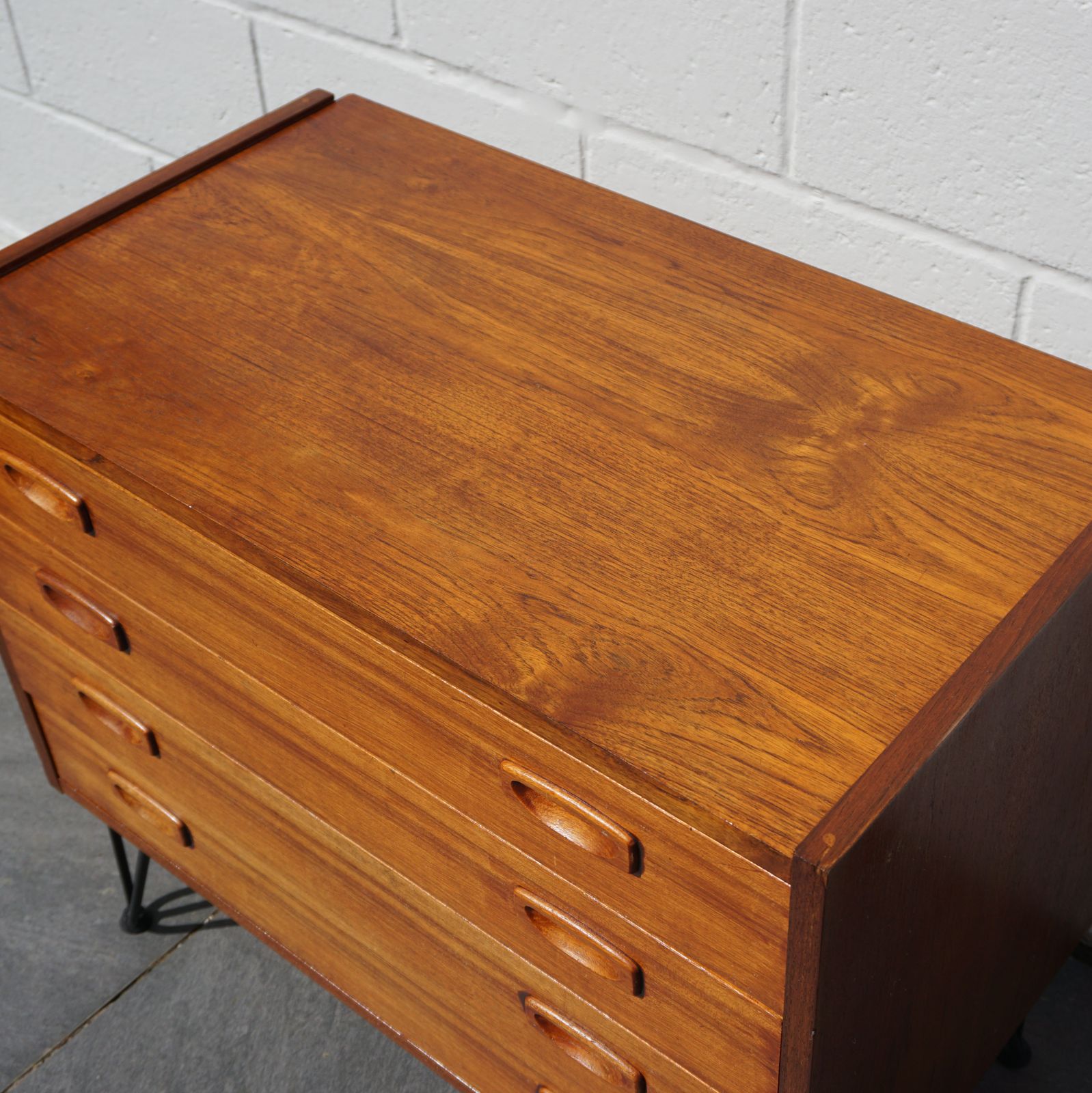 Refurbished Chest Of 4 Drawers On Hairpin Legs Mid Century Modern Wooden Office Storage photo 250.0