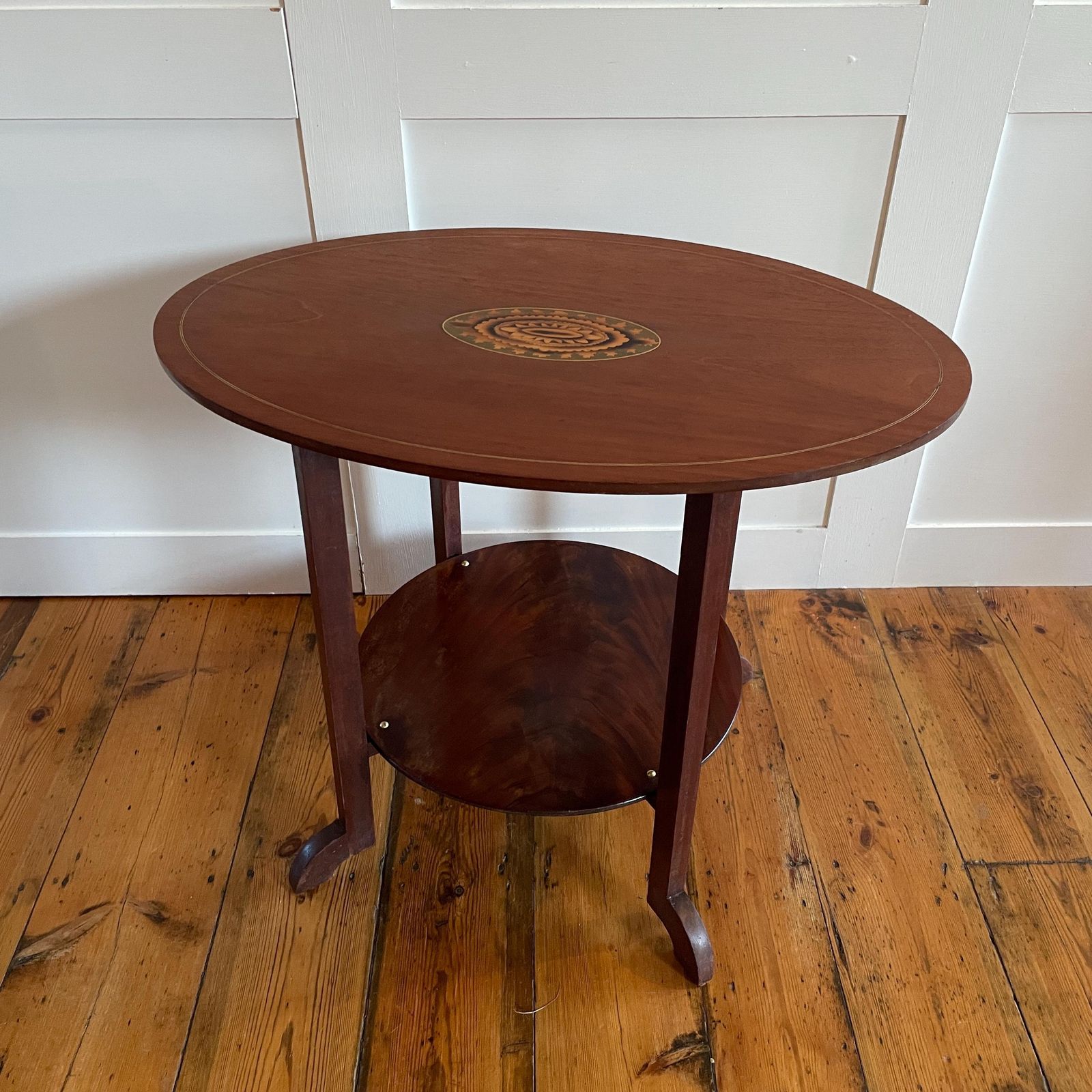 Vintage Oval Wood Side Table Inlay Medallion Plant Stand Mid Century End Table Edwardian Style Round