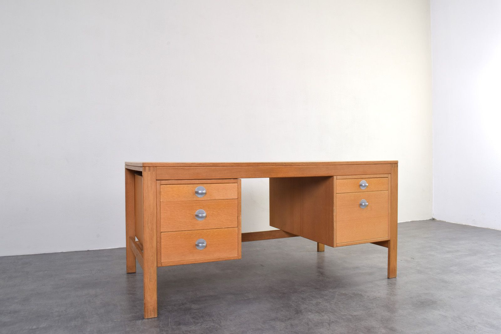 Mid Century Oak Desk By Chr. Rasmussen For Randers Møbelfabrik, 1970s. photo vintage