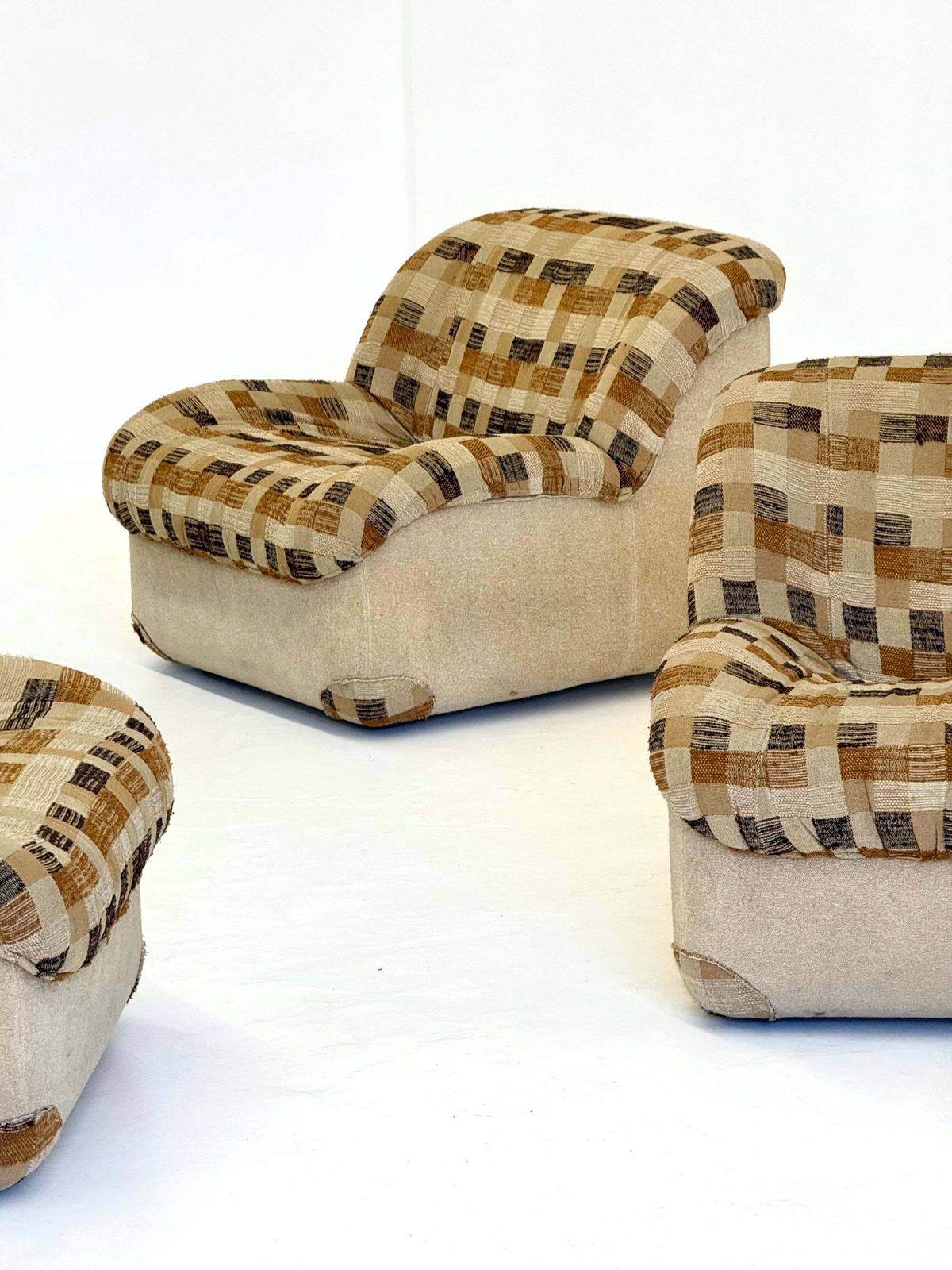 Vintage Caprice Armchairs By Henning Korch For Swan