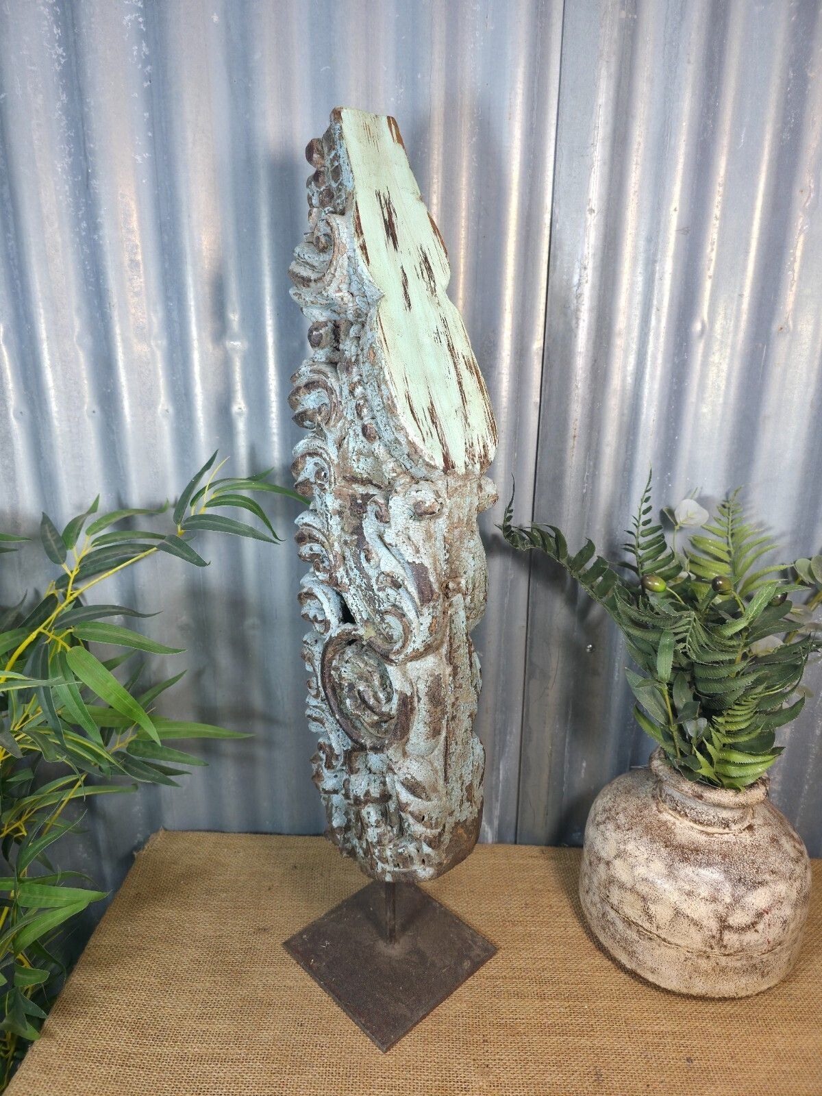 Antique 19th Century Indian Hand Carved Wooden Architectural Corbel On Stand photo vinterior