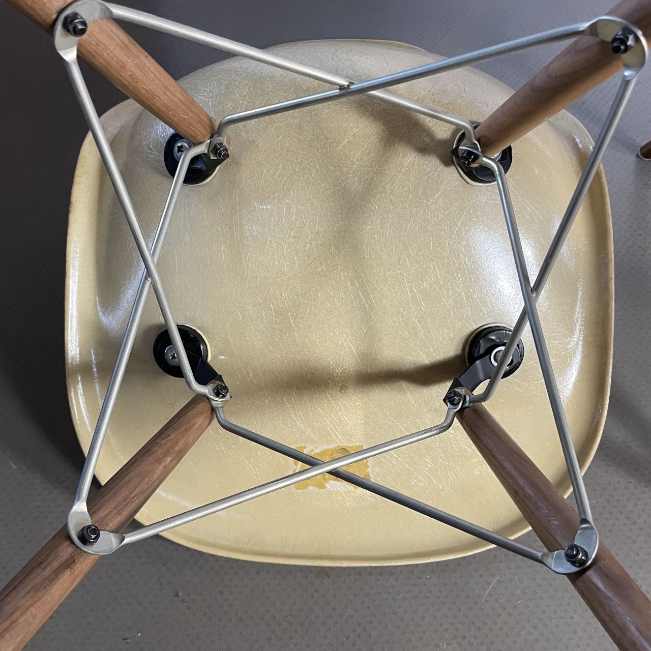 1559.0 Eames Herman Miller Dsw Side Chairs In Parchment, Navy Blue, Light Olive And Light Ochre With Slight Imperfections photo