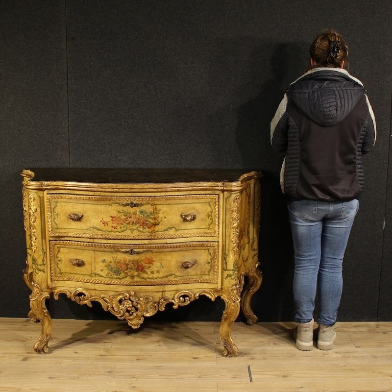 Venetian Commode In Baroque Style From The 20th Century photo furniture