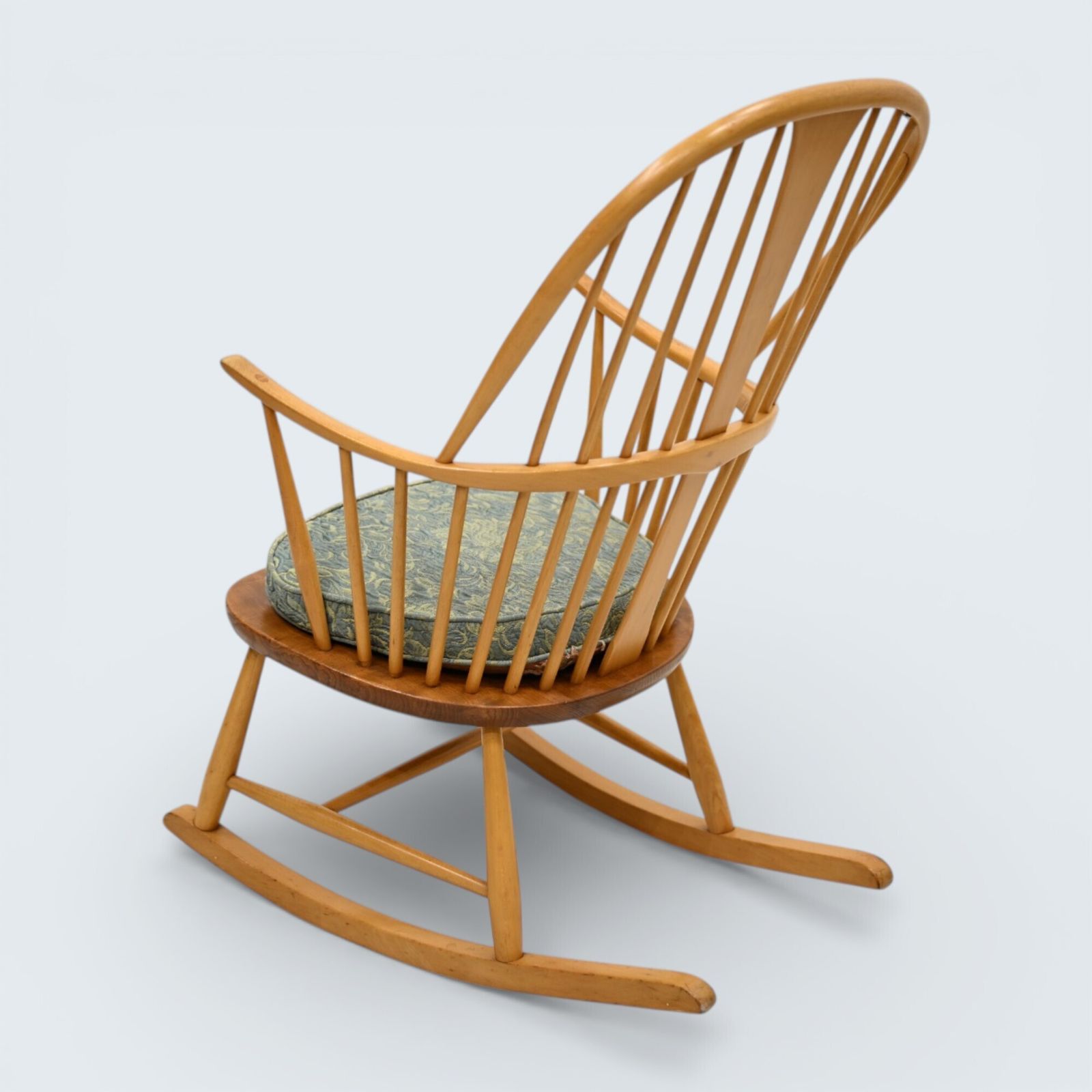 Ercol Model 473 Windsor Vintage Bow Back Rocking Chair Free Uk Delivery photo Furniture